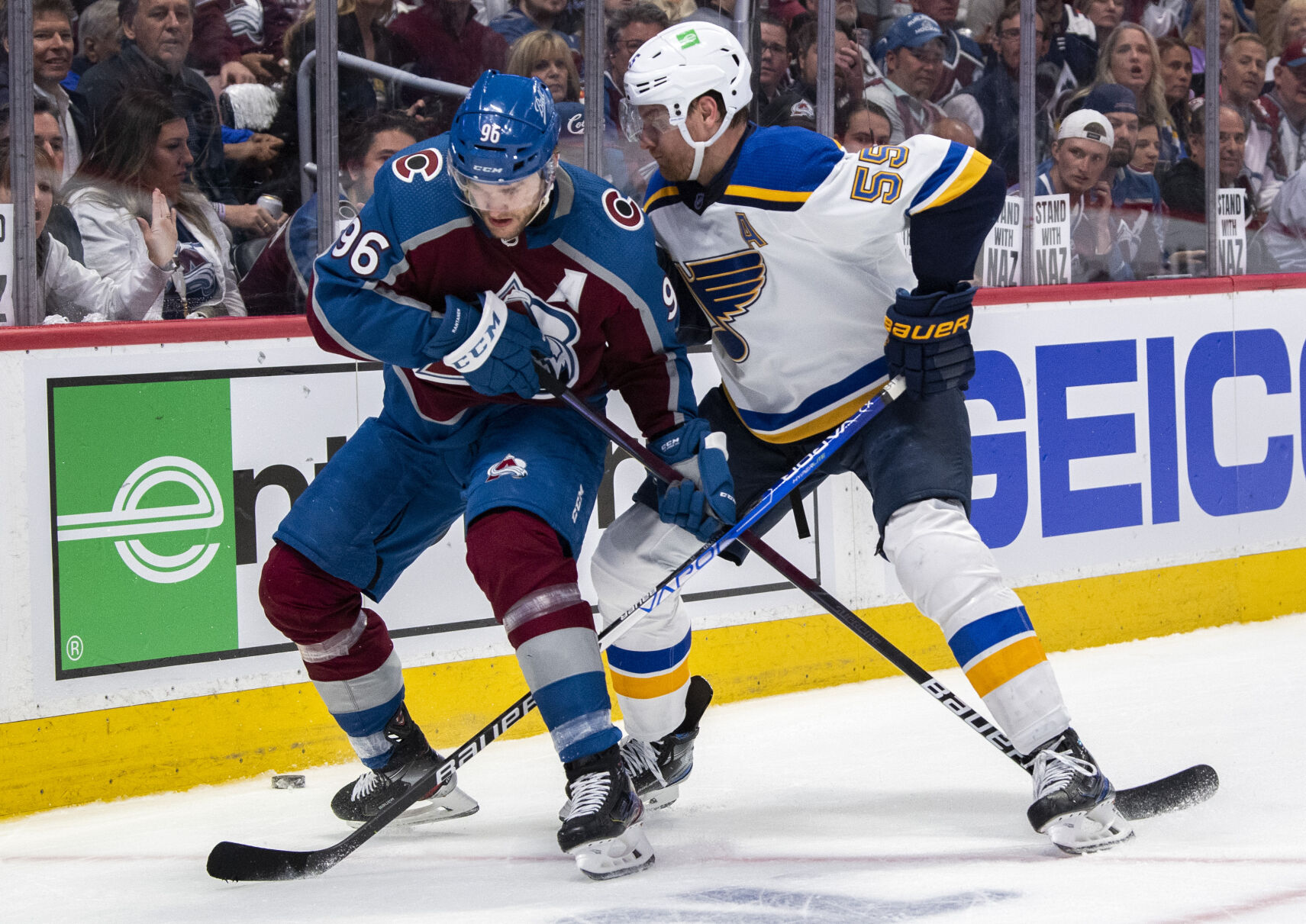 05_25_22 avs blues 01014.jpg